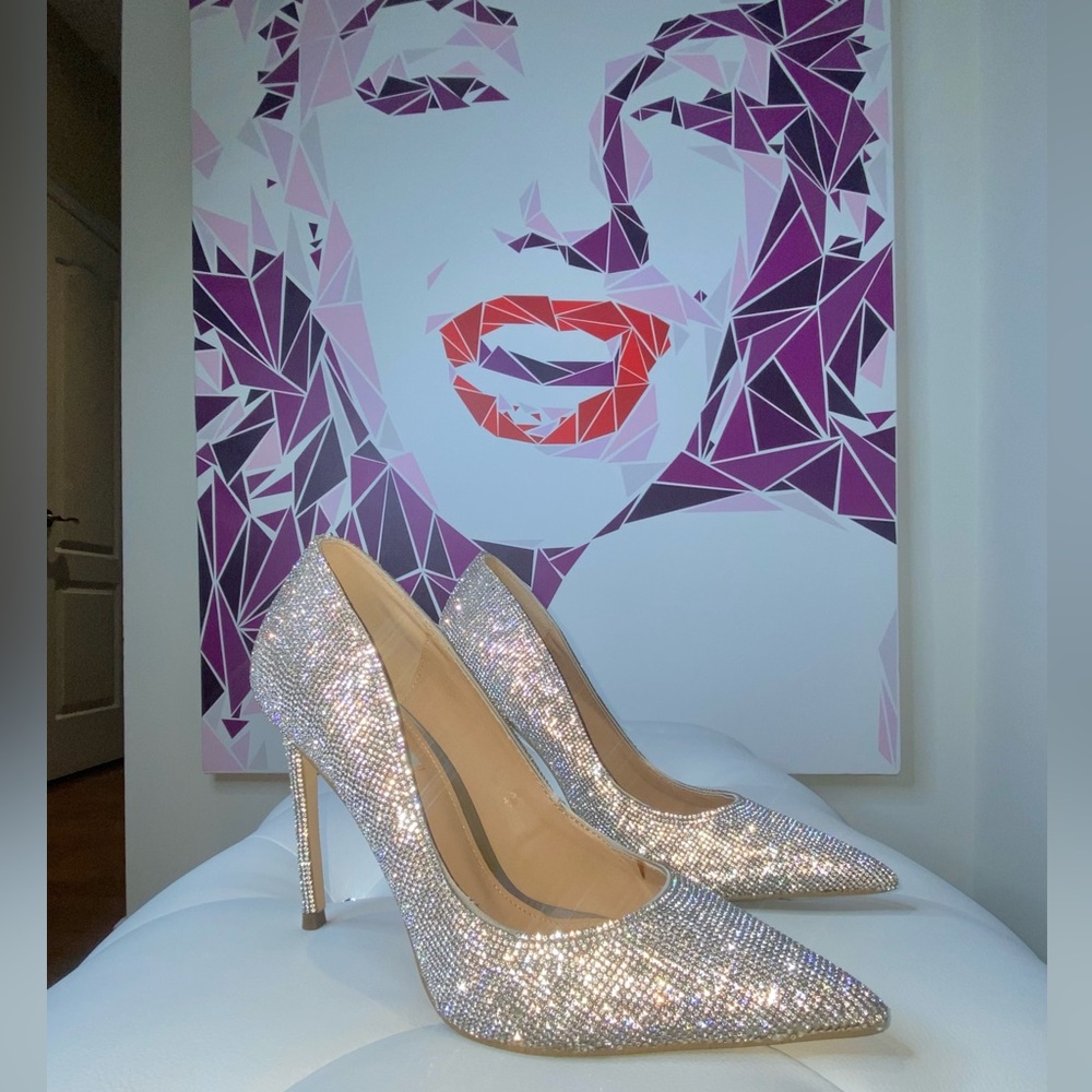 New Glamorous Steve Madden Crystal Embellished Rhinestone Pumps, 4 1/5 inch heel